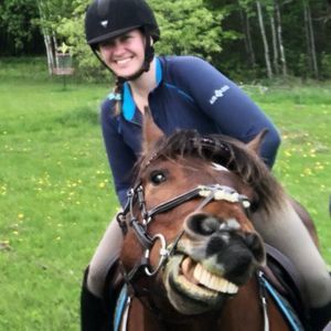 Meet your Posher, Taylor